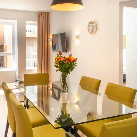 Myflats Luxury Downtown *