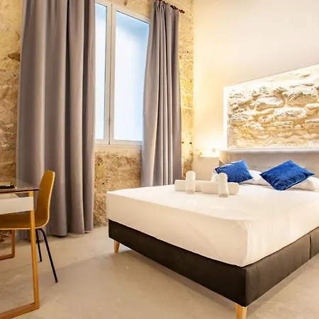 Myflats Luxury Downtown Apartment