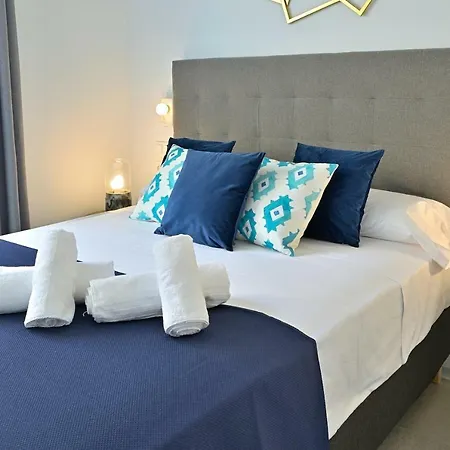 Myflats Luxury Downtown Apartment